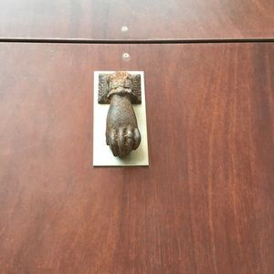 Meet your Posher, Myra